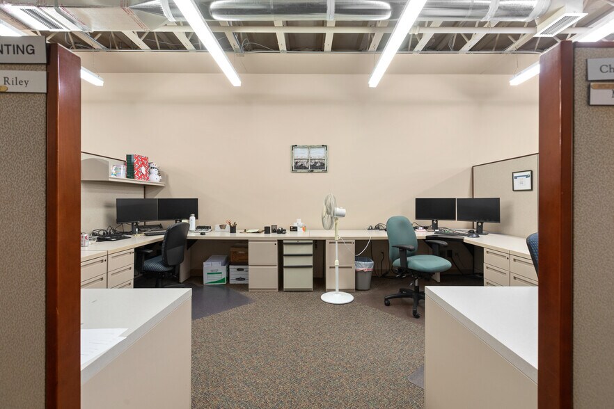 More Photos Of 555 Corporate Dr, Kalispell Medical For Lease
