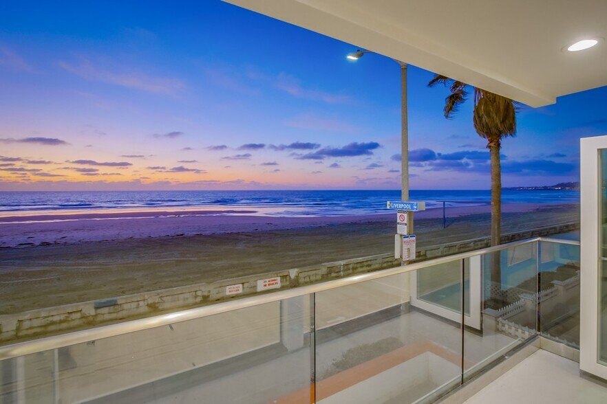 More Photos Of 3449 Ocean Front Walk, San Diego Apartments For Sale