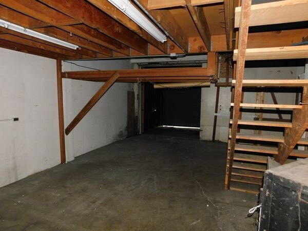 More Photos Of 7201-7215 International Blvd, Oakland Storefront Retail Residential For Sale