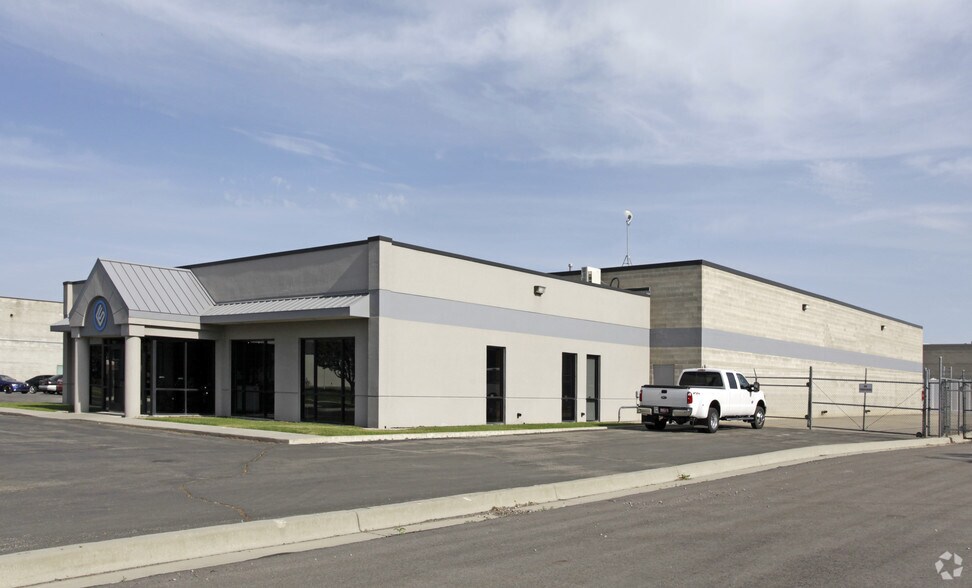 More Photos Of 218 W 12650 S, Draper Warehouse For Lease