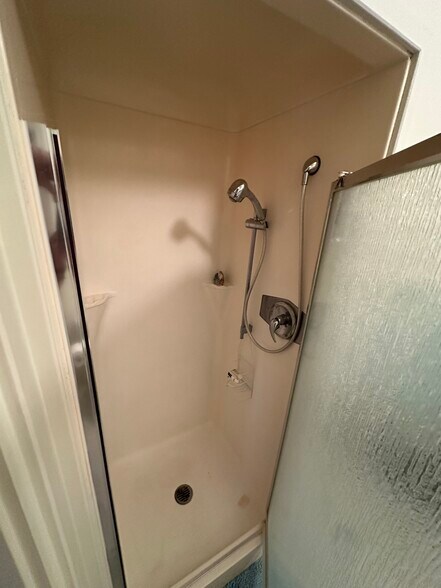 More Photos Of 410 Central Ave, Pacific Grove Apartments For Sale