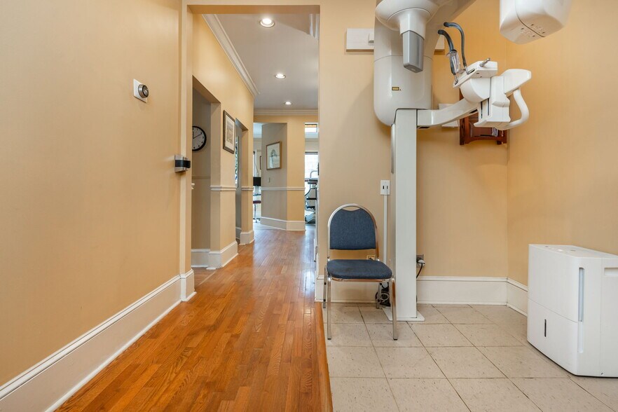 More Photos Of 1624 NE Piedmont Ave, Atlanta Medical For Sale