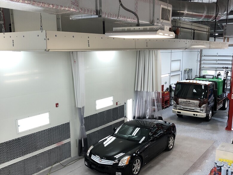 More Photos Of 3939 Tollhouse Dr, Naples Warehouse For Lease