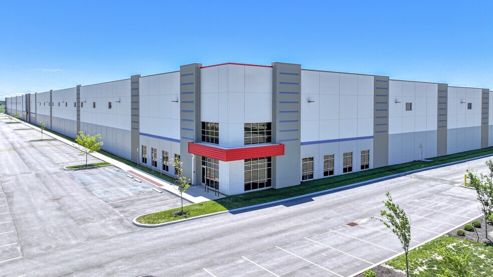 Primary Photo Of 5561 E 500, Whitestown Distribution For Lease