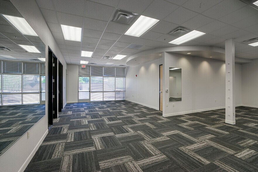 More Photos Of 3035 S Ellsworth Rd, Mesa Office For Sale