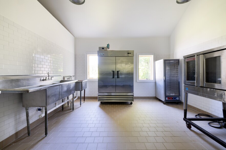 More Photos Of 3050 US-209, Kingston Lodge Meeting Hall For Sale