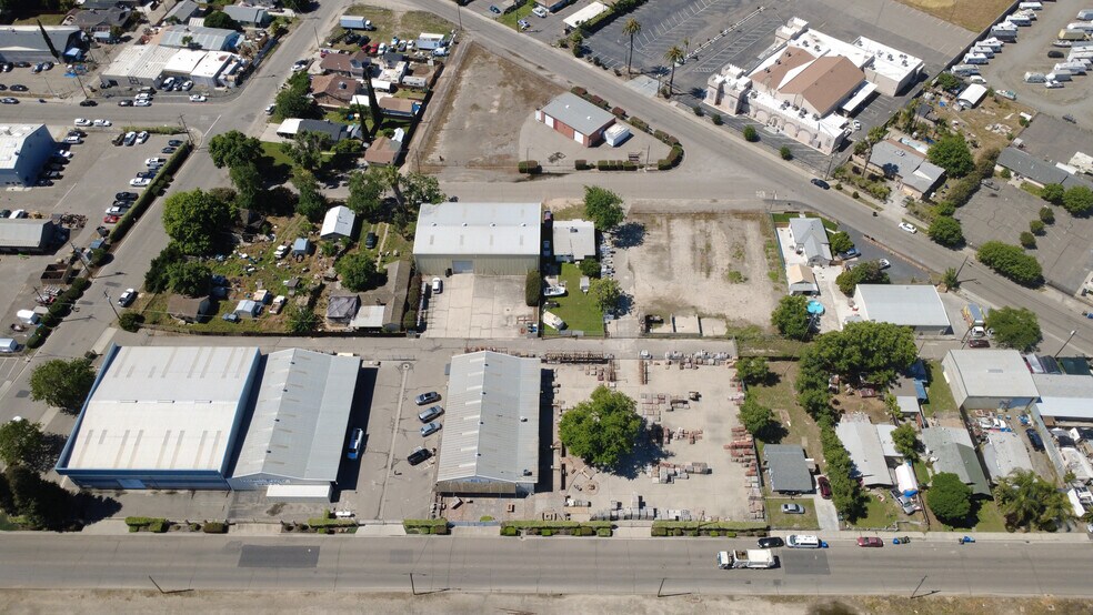 More Photos Of 3115 Railroad Ave, Ceres Warehouse For Sale