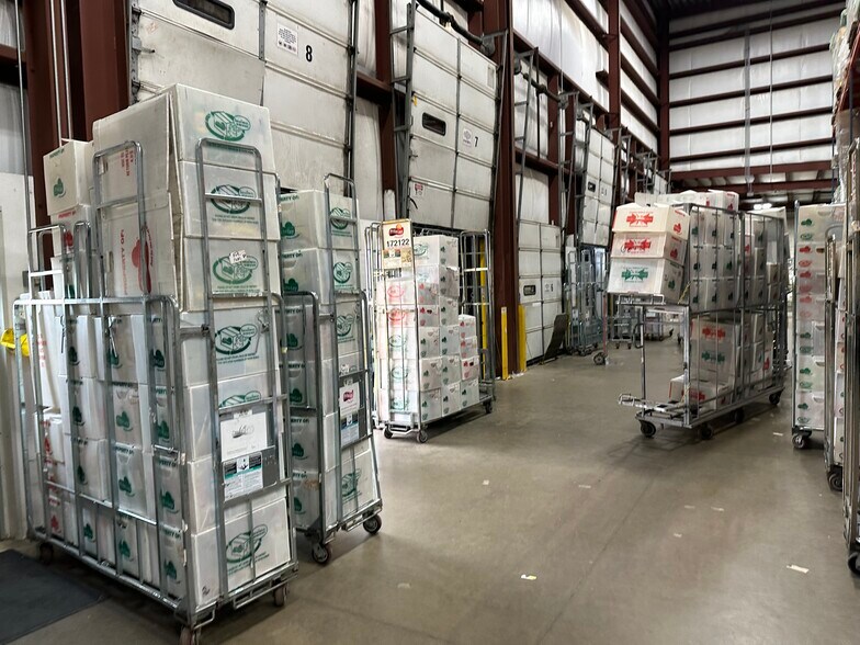 More Photos Of 2350-2400 Northridge Dr, Kaukauna Manufacturing For Sale