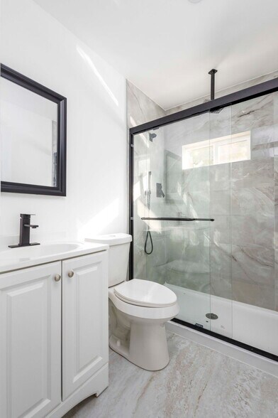 More Photos Of 553 Belmont St, Detroit Apartments For Sale