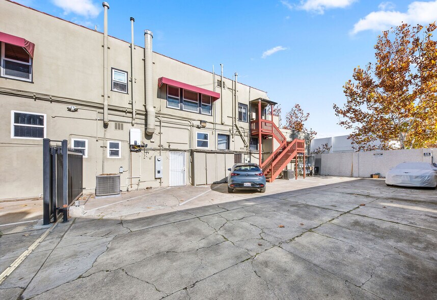 More Photos Of 982-998 The Alameda, San Jose Apartments For Sale