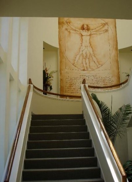 More Photos Of 774 Christiana Rd, Newark Healthcare For Sale