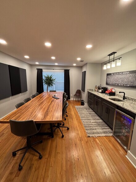 More Photos Of 11169 NW State Rd 20, Bristol Office For Sale