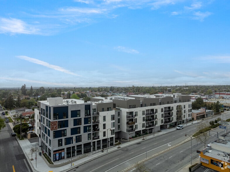 More Photos Of 3768 E Colorado Blvd, Pasadena Apartments For Lease