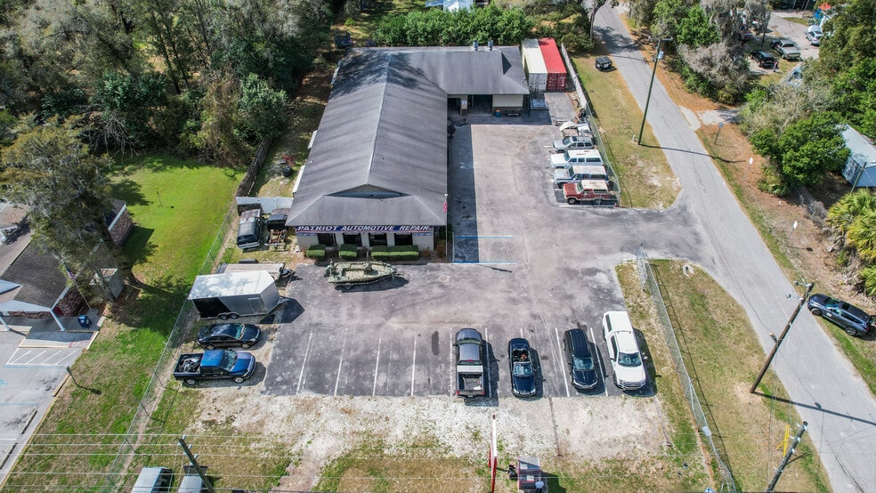 More Photos Of 982 E Hartshorn Ln, Holder Auto Repair For Sale