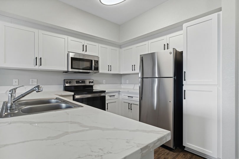 More Photos Of 5395 Napa St, San Diego Apartments For Lease