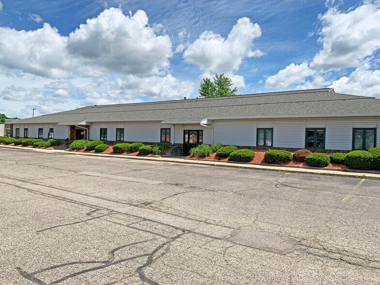 More Photos Of 1810 W Washington St, Greenville Office For Lease