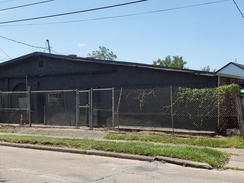 More Photos Of 4615 Sherman St, Houston Land For Sale