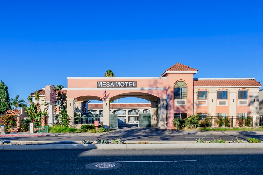 More Photos Of 2205 Harbor Blvd, Costa Mesa Hotel For Sale