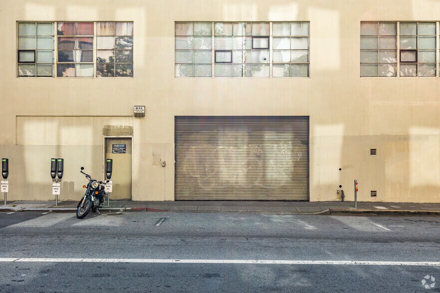 More Photos Of 650 Harrison St, San Francisco Flex For Lease