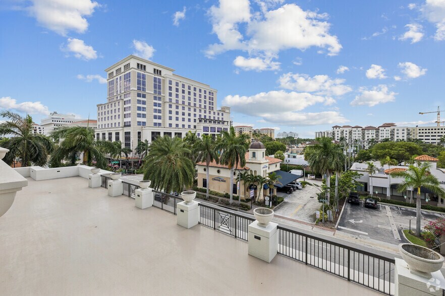 More Photos Of 1 N Federal Hwy, Boca Raton Office For Lease