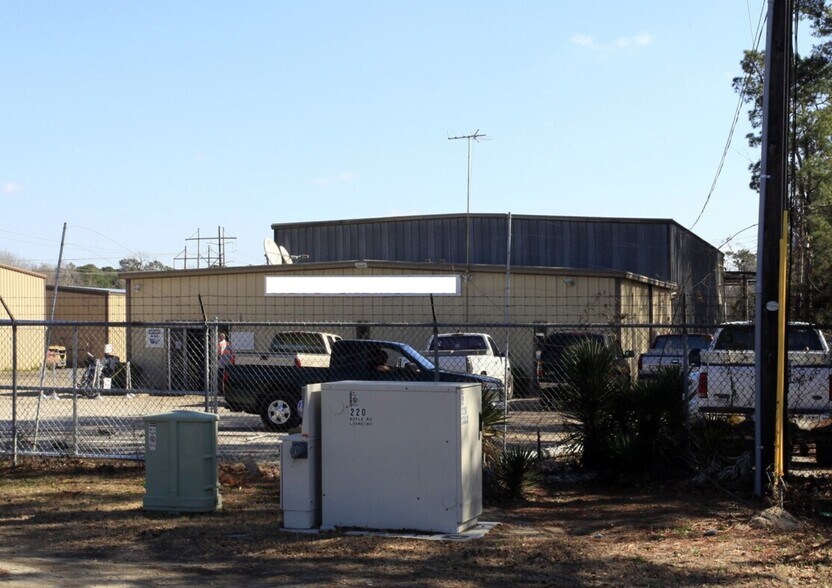 More Photos Of 230 Royle Rd, Ladson Auto Salvage Facility For Sale