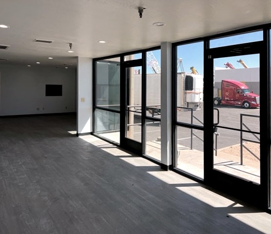 More Photos Of 34 N 45th Ave, Phoenix Unknown For Lease