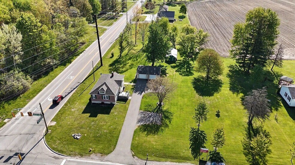 More Photos Of 52900 North Ave, Macomb Land For Sale