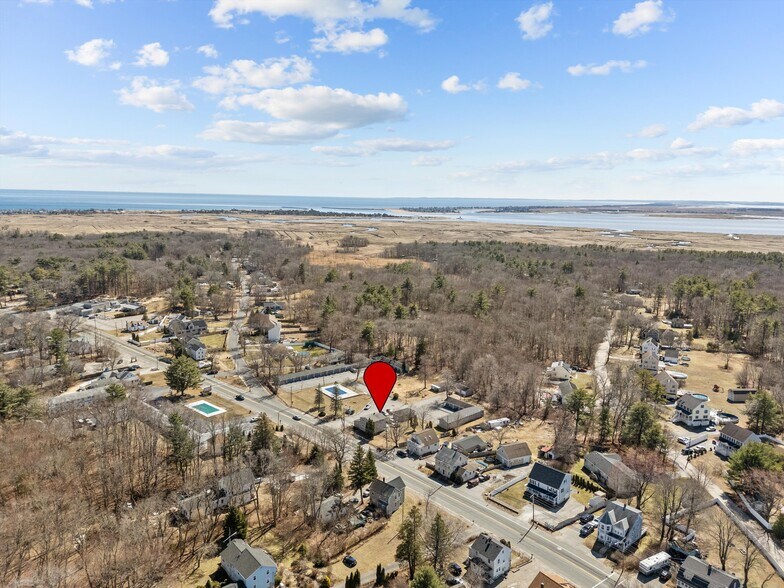 More Photos Of 82 Beach Rd, Salisbury Hospitality For Sale