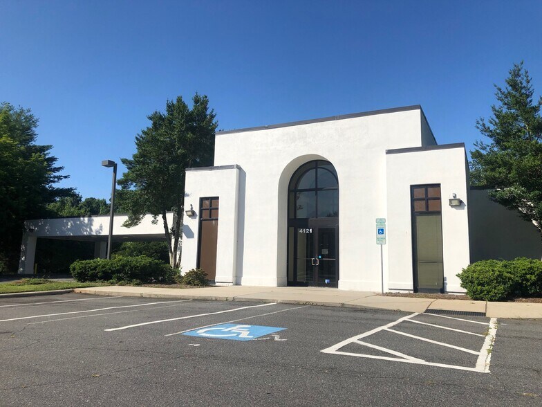 Primary Photo Of 4121 South Stream Blvd, Charlotte Freestanding For Lease