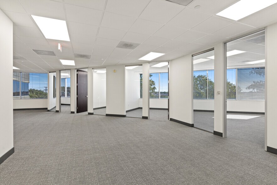 More Photos Of 18383 Preston Rd, Dallas Office For Lease