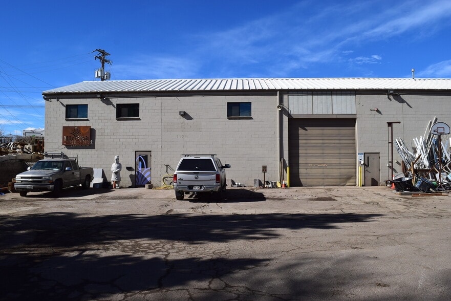 More Photos Of 1125 Depew Ct, Lakewood Unknown For Lease