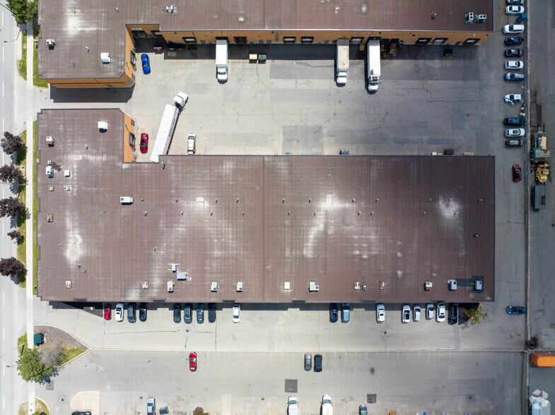 More Photos Of 1160 Tapscott Rd, Toronto Warehouse For Lease