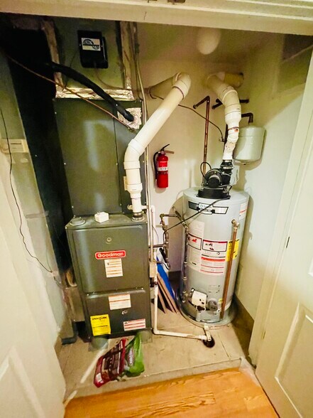 More Photos Of 5526 S Indiana Ave, Chicago Apartments For Sale