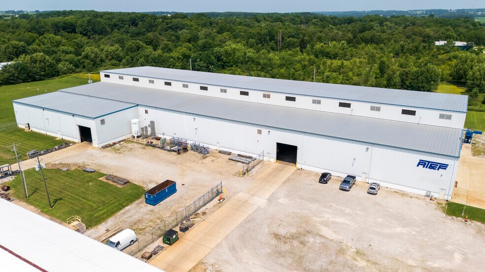 More Photos Of 95 N Swinehart Rd, Orrville Manufacturing For Sale
