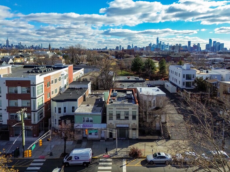 More Photos Of 3218 John F Kennedy Blvd, Jersey City Office For Lease