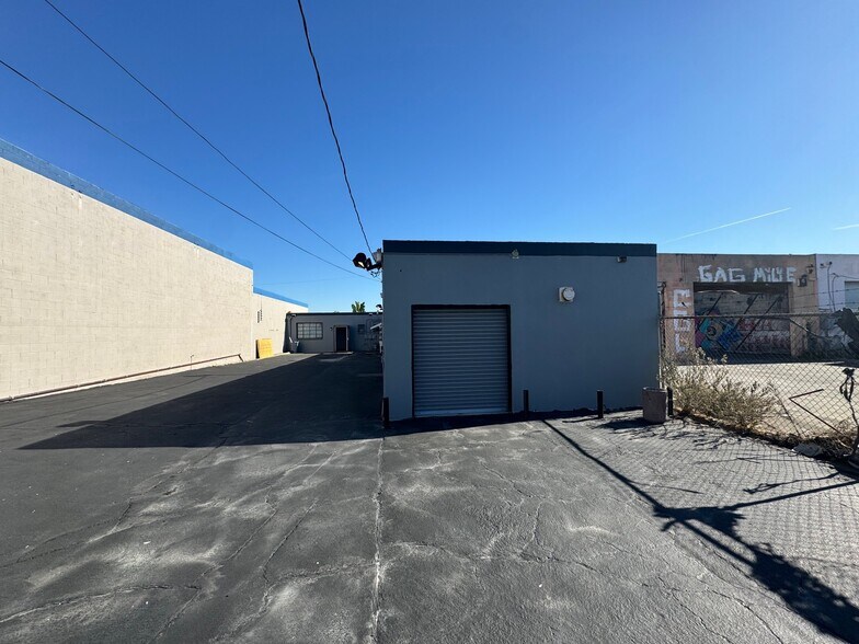 More Photos Of 1733 Border Ave, Torrance Light Manufacturing For Sale