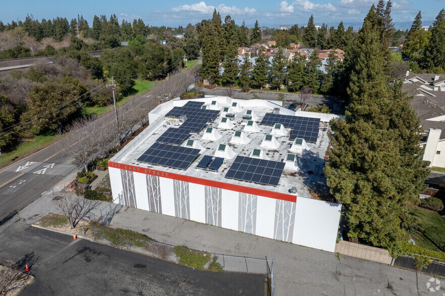 More Photos Of 117 Easy St, Mountain View Flex For Lease