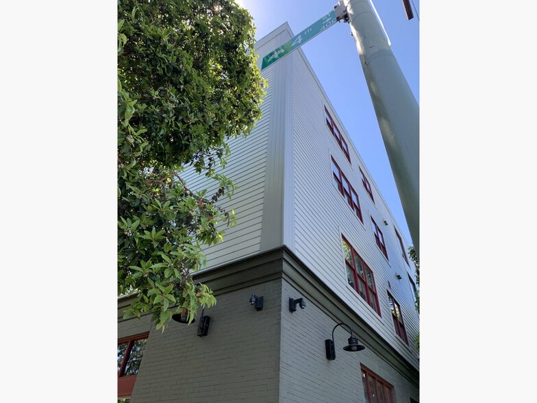 More Photos Of 330 Franklin St, Oakland Medical For Lease