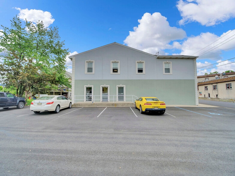 More Photos Of 1110 Hamilton Blvd, South Plainfield Loft Creative Space For Lease