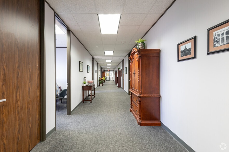 More Photos Of 1500 S Dairy Ashford Rd, Houston Medical For Lease