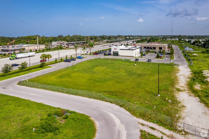 More Photos Of 1200 N Tamiami Trl, Venice Unknown For Lease