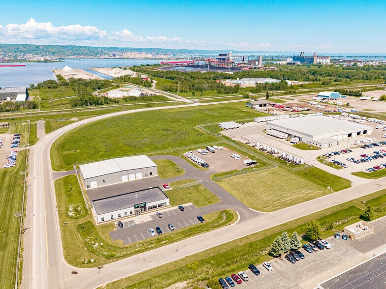 More Photos Of 3131 Halvor Ln, Superior Light Distribution For Lease