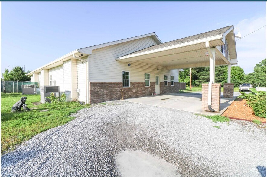 More Photos Of 4239 Hansen Rd, Paducah Specialty For Sale