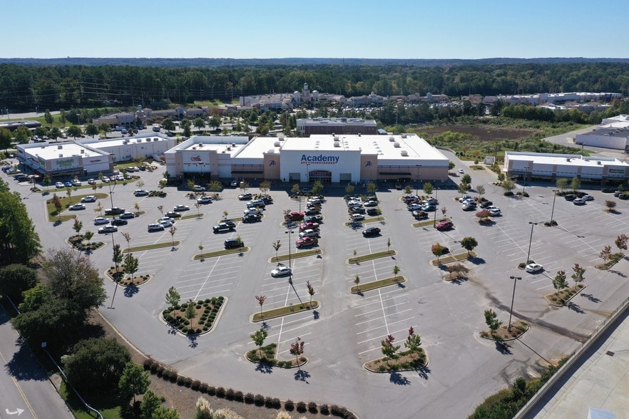 More Photos Of 237 Park Terrace Dr, Columbia Storefront For Sale