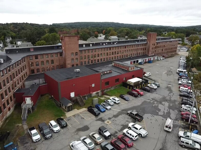 More Photos Of 51-55 Lake St, Nashua Light Manufacturing For Lease