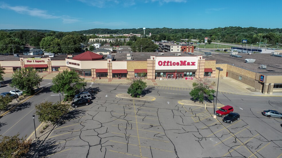 More Photos Of 1201 S Broadway, Rochester Unknown For Lease