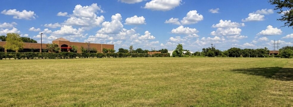 More Photos Of 8102 Mesquite Bend Dr, Irving Land For Sale