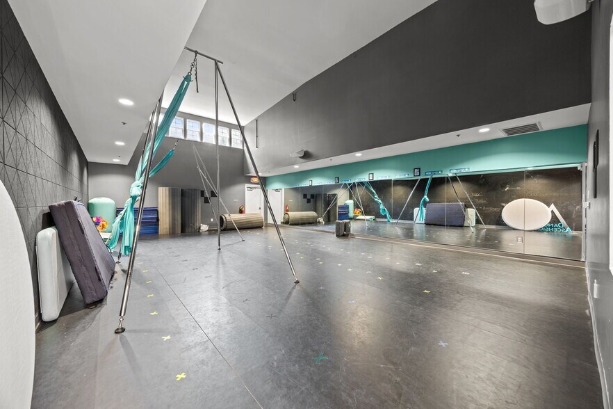 More Photos Of 100 Cunningham Ln, Clayton Office For Sale