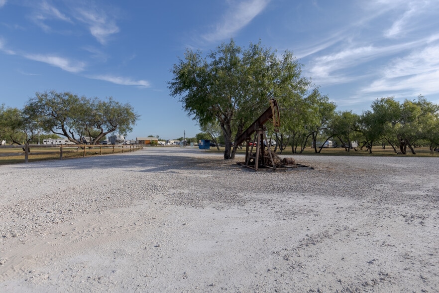More Photos Of 14145 US Highway 181, Sinton Manufactured Housing Mobile Home Park For Sale