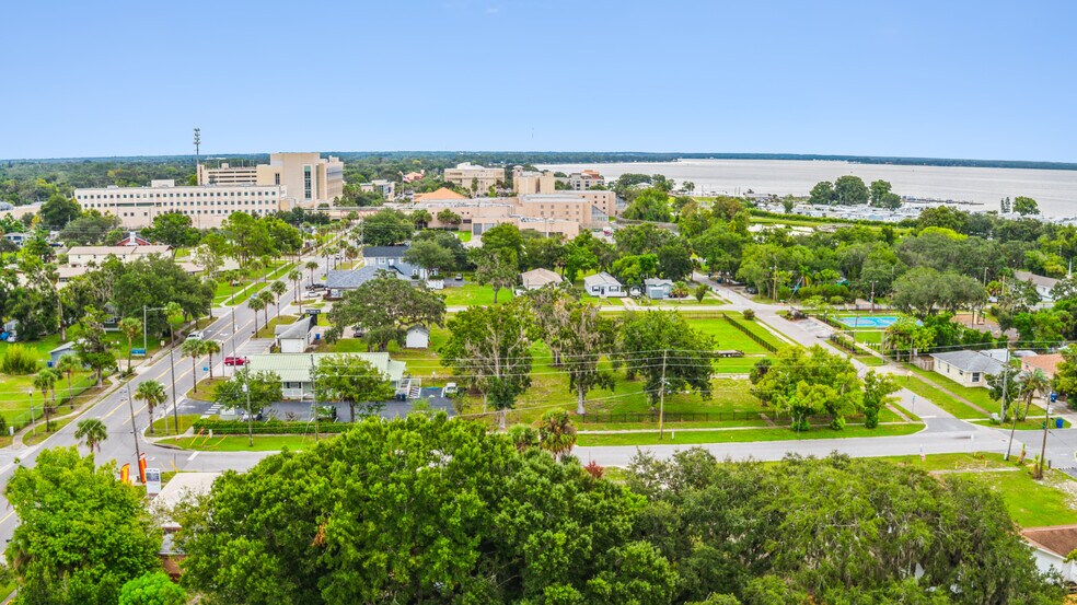 More Photos Of 819 Main St, Tavares Land For Sale